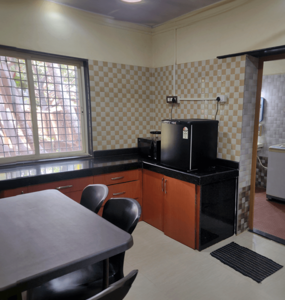 Deluxe Room with Kitchenette (D1)