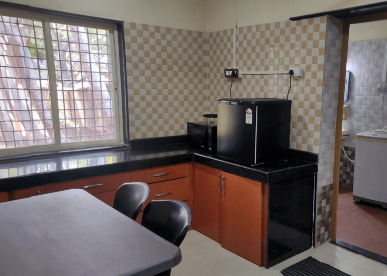 Deluxe Room with Kitchenette (D1)