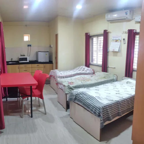 Deluxe Room with Kitchenette (D2)
