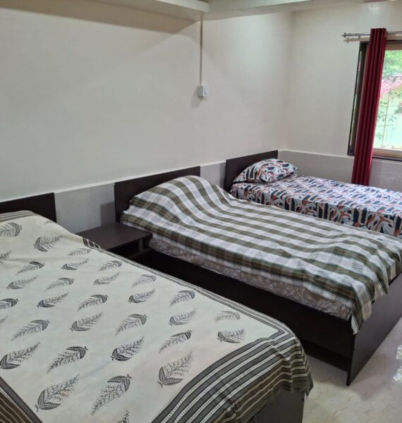 Deluxe Room with Kitchenette (D4)